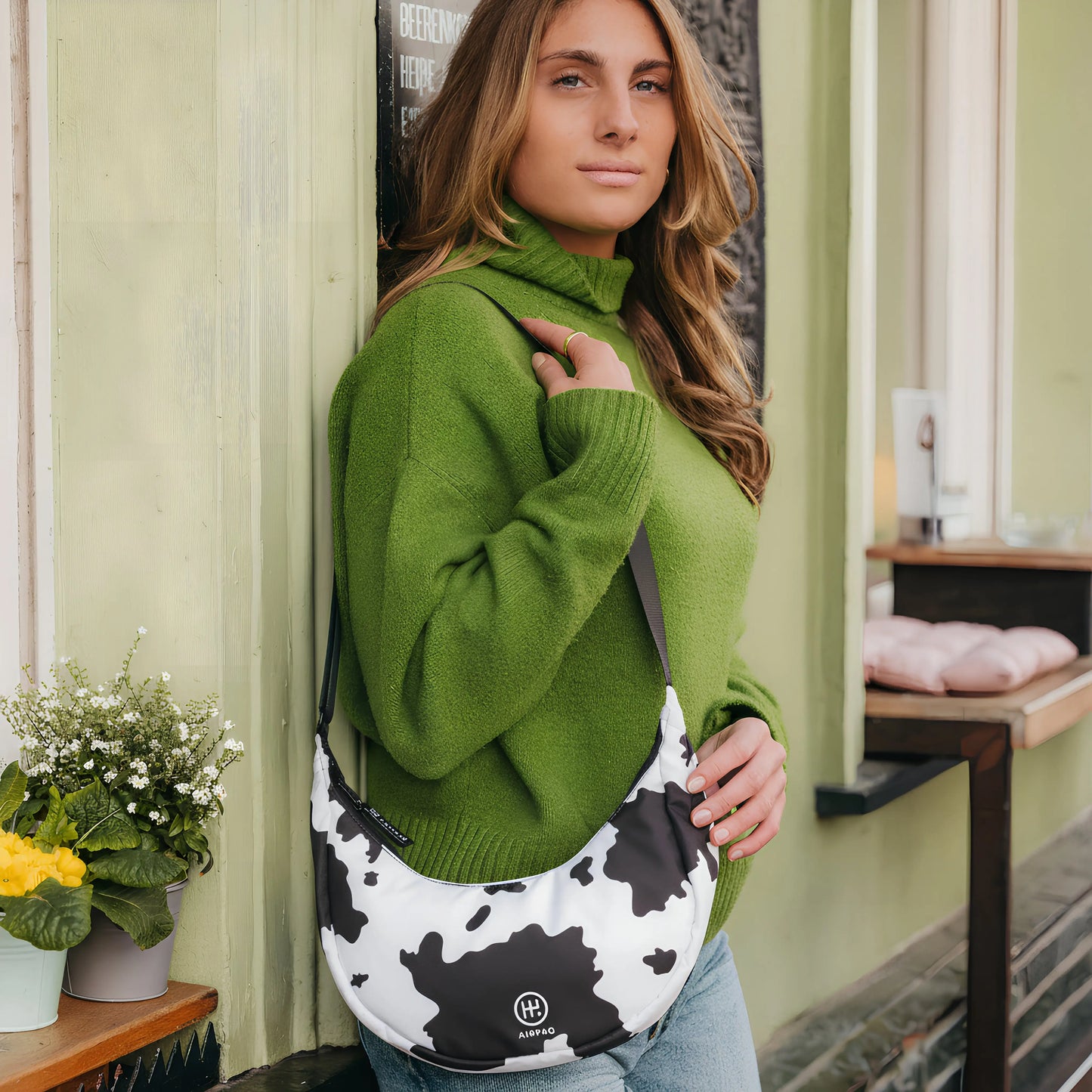 Moo Baq Mini